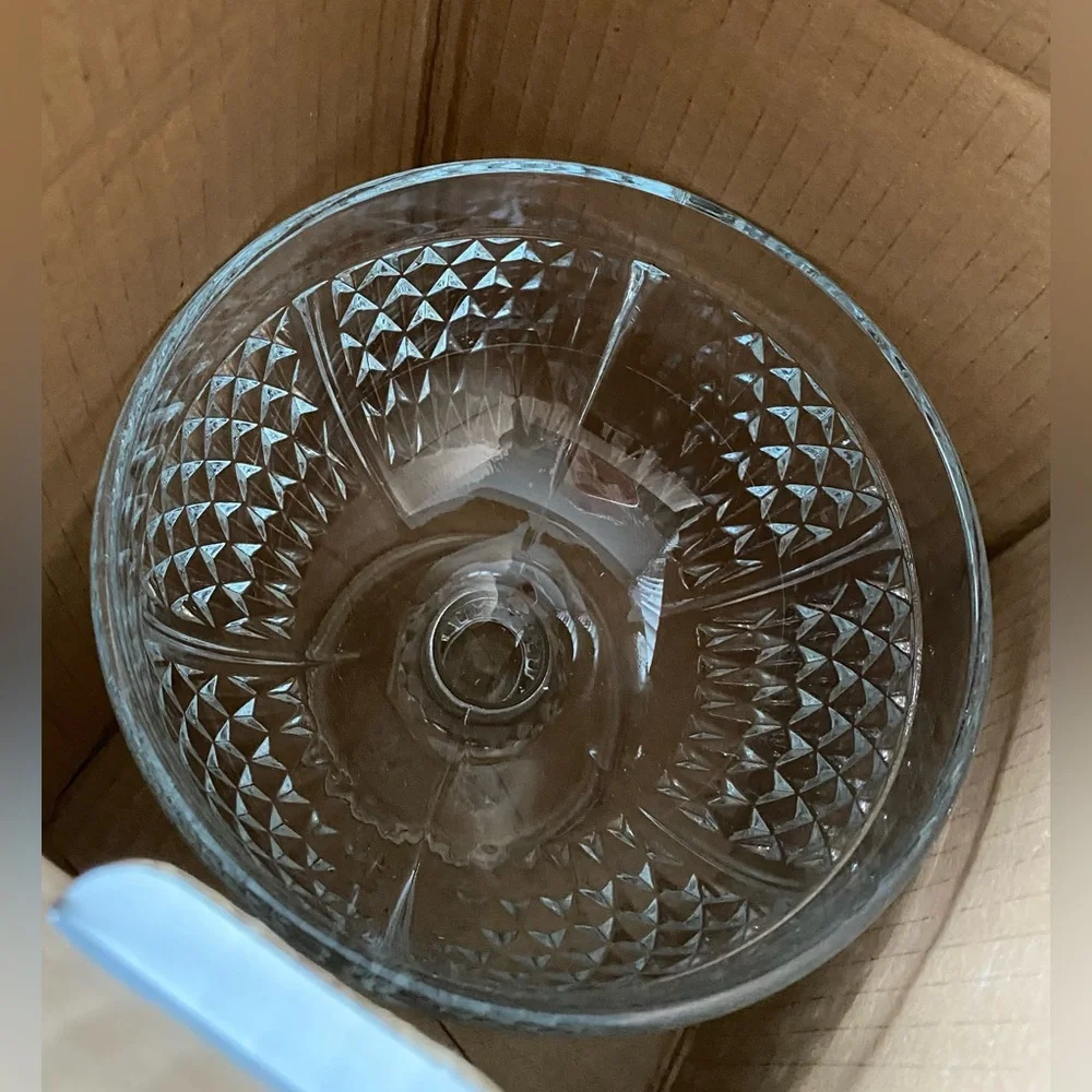 Pasabahce Diamond Sodalime Glass Candy Dish - Picture 11 of 16